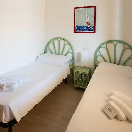 Agrustos Apartamento *