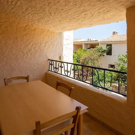 Apartament Agrustos Budoni